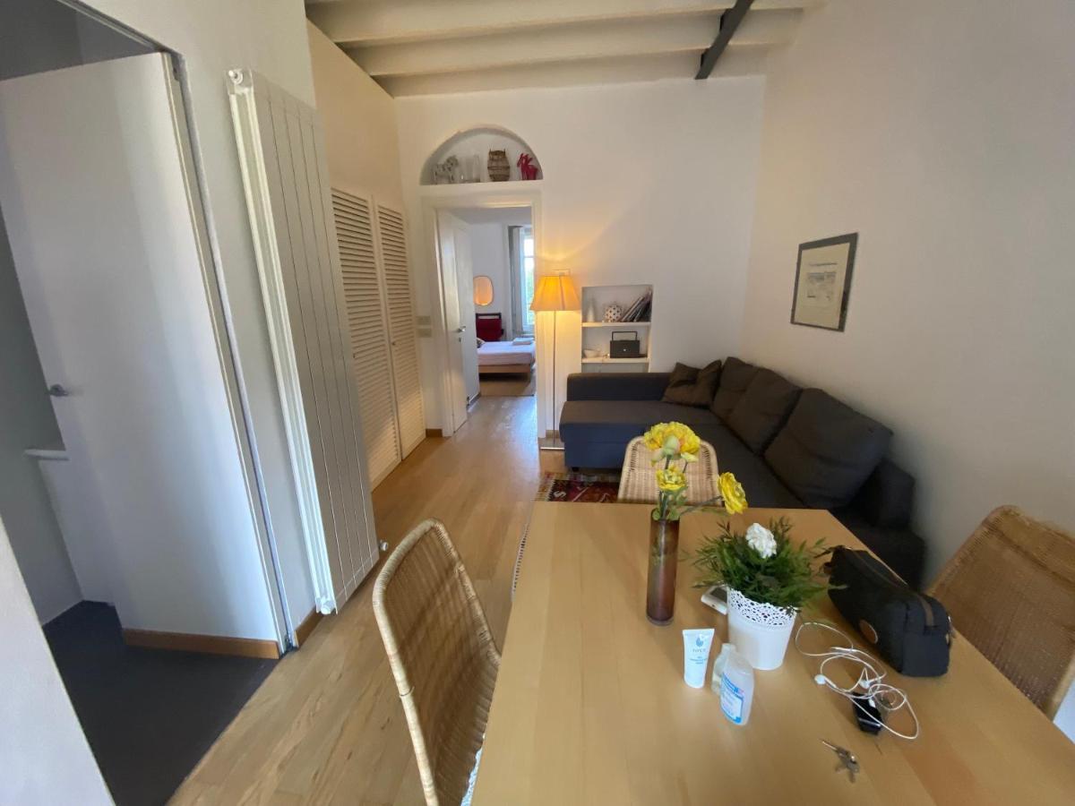 New Luxury Navigli Whole Apartment Milan Bagian luar foto