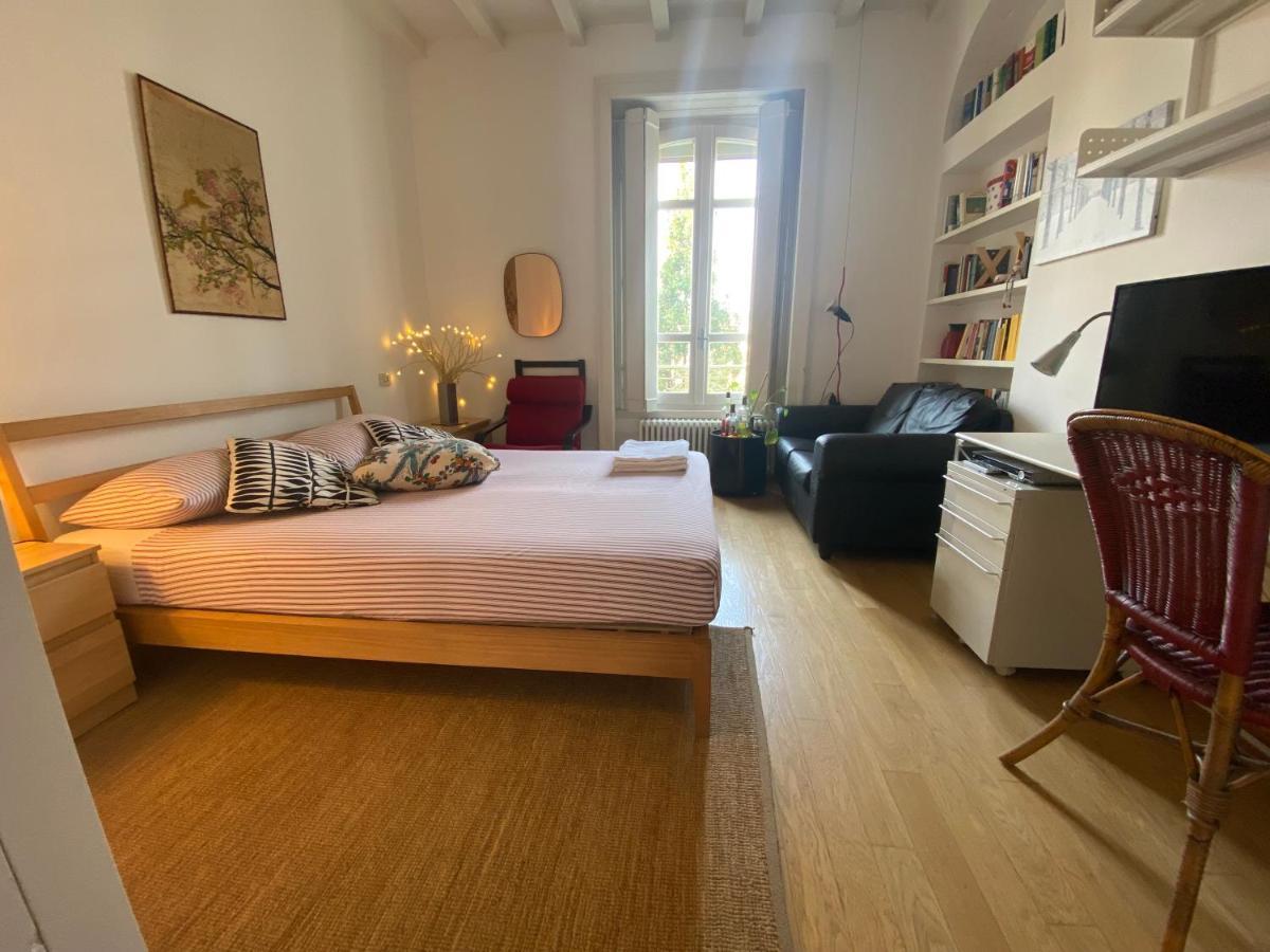 New Luxury Navigli Whole Apartment Milan Bagian luar foto