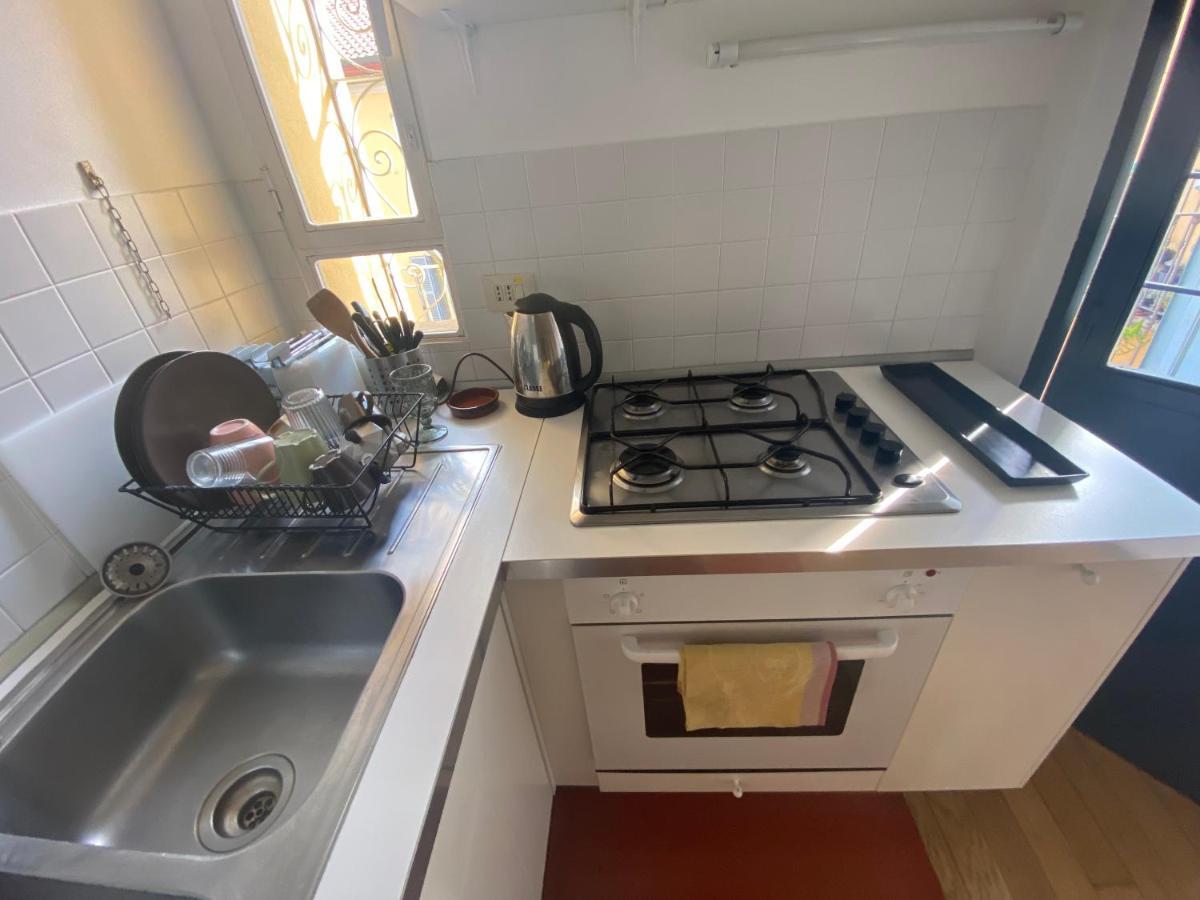 New Luxury Navigli Whole Apartment Milan Bagian luar foto